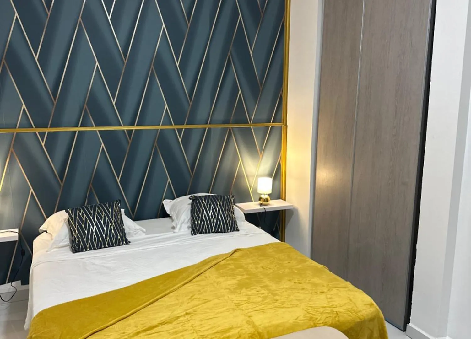 Apartment Cyrus Hotel -Housse Coeur De Ville Pointe-a-Pitre