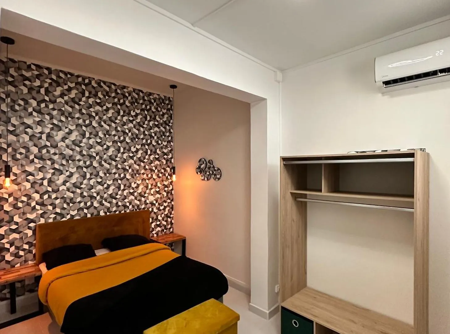 Cyrus Hotel -Housse Coeur De Ville Pointe-a-Pitre  Apartment