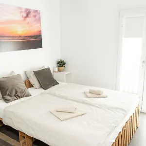 https://surfersresidence-tarifa.es-andalucia.com