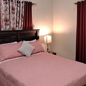 Tropix Getaway - Car Available Apartment
