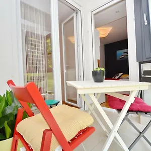 https://city-and-sea-view-premium-apartment-lipotica.hotelinzadar.com